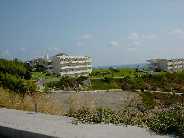 Zimmer des Mittelbaus mit Meerblick